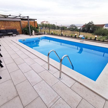 A4 Apartmani Kevic Kaštela Esterno foto