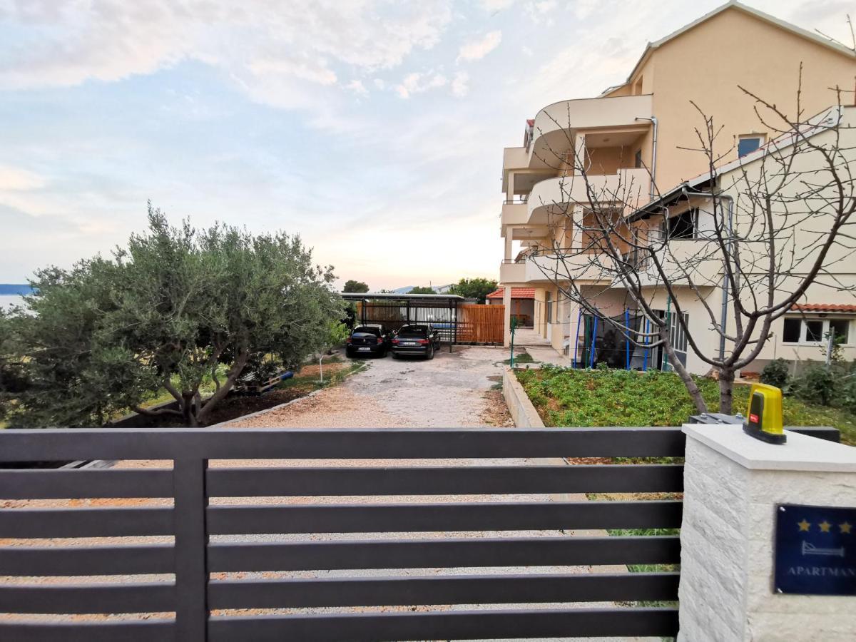 A4 Apartmani Kevic Kaštela Esterno foto